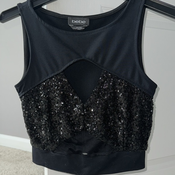 bebe sequin crop top - Picture 2 of 4